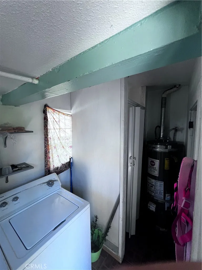 1659 W 39th Street, Los Angeles, CA 90062 - Photo 3 of 14, Los Angeles, CA
