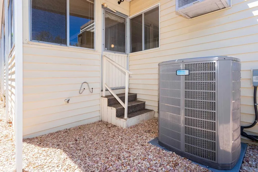 https://cdn.realtyfeed.com/cdn/127/306754868/f7c559457bd1a4539083aac1163b432b.webp