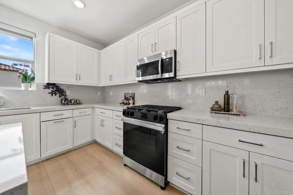 https://cdn.realtyfeed.com/cdn/127/306754869/29283a62ab88d14f75d1cf58059f25fc.webp