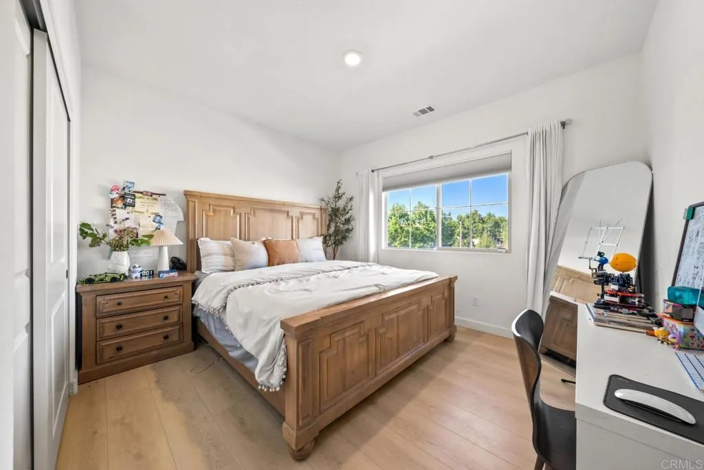 https://cdn.realtyfeed.com/cdn/127/306754869/8335f0a208697bf2a88415068e9364d6.webp