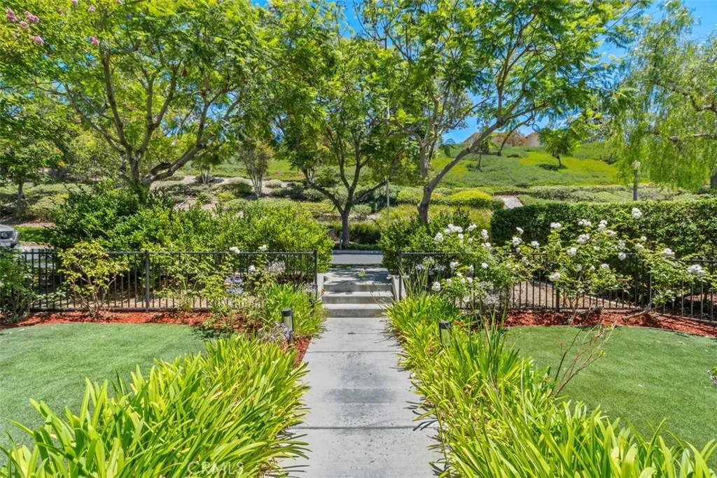 12 Globe Lane, Ladera Ranch, CA 92694 - Photo 3 of 48, Ladera Ranch, CA