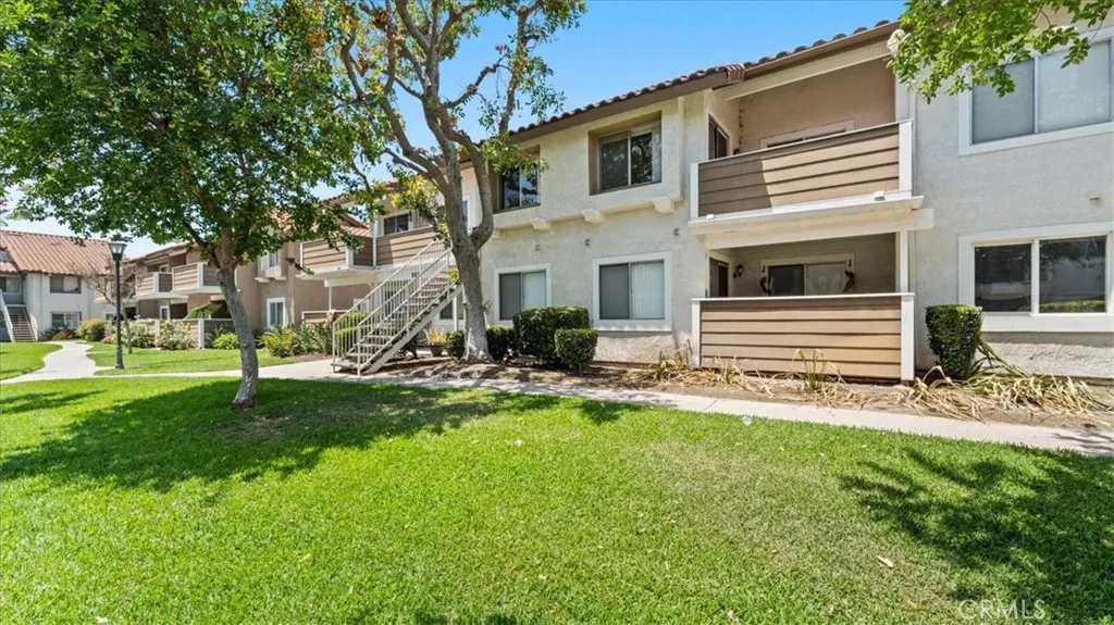 3651 Country Oaks Loop Unit D, Ontario, CA 91761 - Photo 2 of 34, Ontario, CA