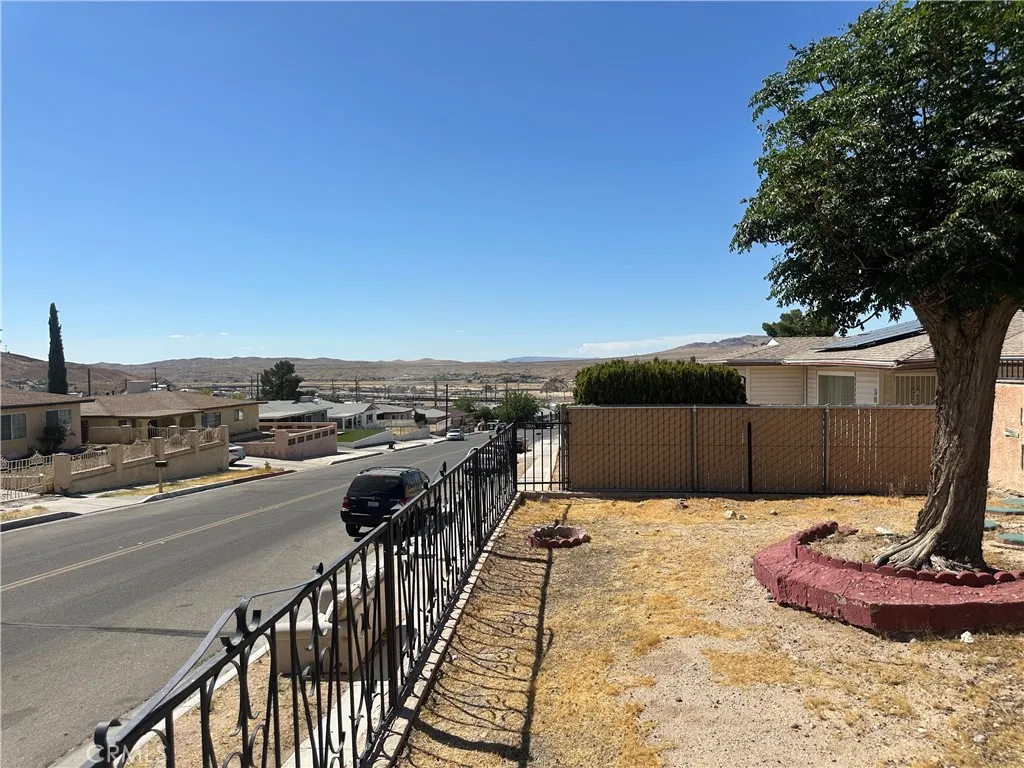 341 S Muriel, Barstow, CA 92311 - Photo 4 of 11, Barstow, CA