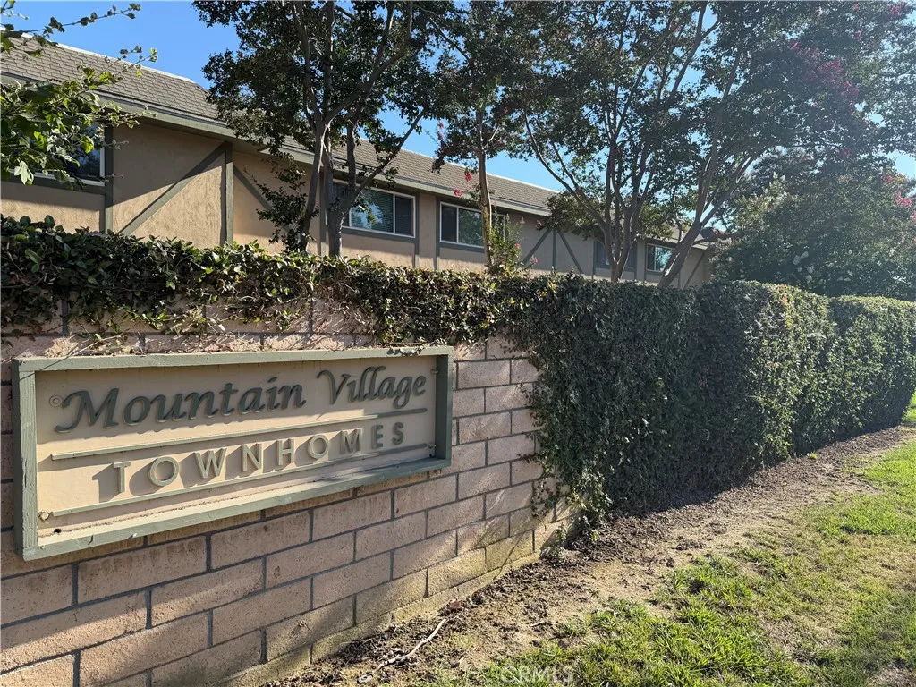 1115 W Francis Unit F, Ontario, CA 91762 - Main photo, Ontario, CA