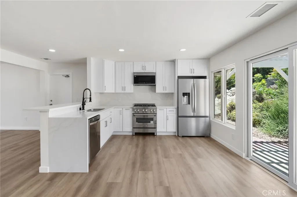 https://cdn.realtyfeed.com/cdn/127/306755013/2694a154a66f516a077421982540310a.webp