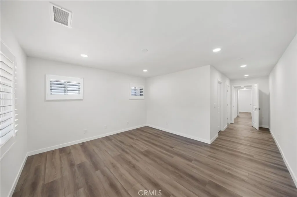 https://cdn.realtyfeed.com/cdn/127/306755013/5017544a4aebce3e62449c5cfaed3dd1.webp
