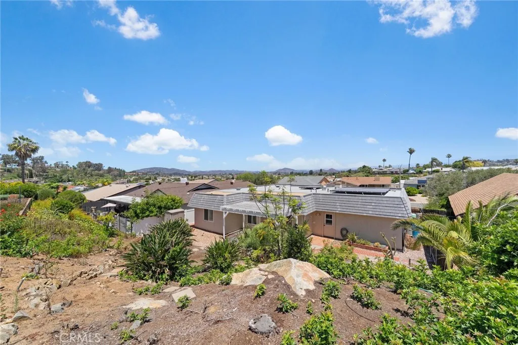 https://cdn.realtyfeed.com/cdn/127/306755013/6b882d87cdd8d29a1e043ba4e0778ddf.webp