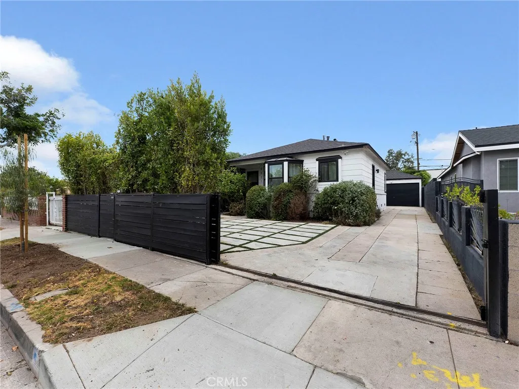 Inglewood, CA 90302