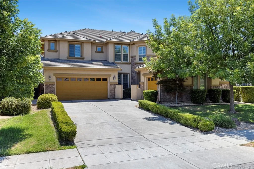 1135 N Whittier Avenue, Clovis, CA 93611 - Main photo, Clovis, CA