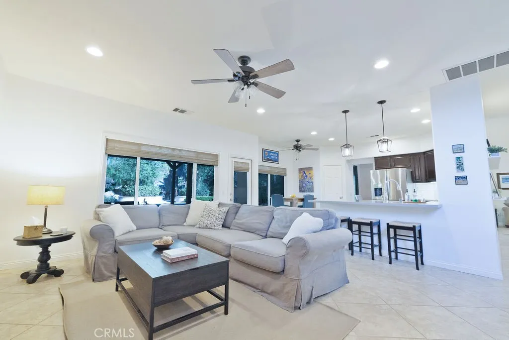 1380 Alabaster, Hemet, CA 92545 - Photo 4 of 12, Hemet, CA