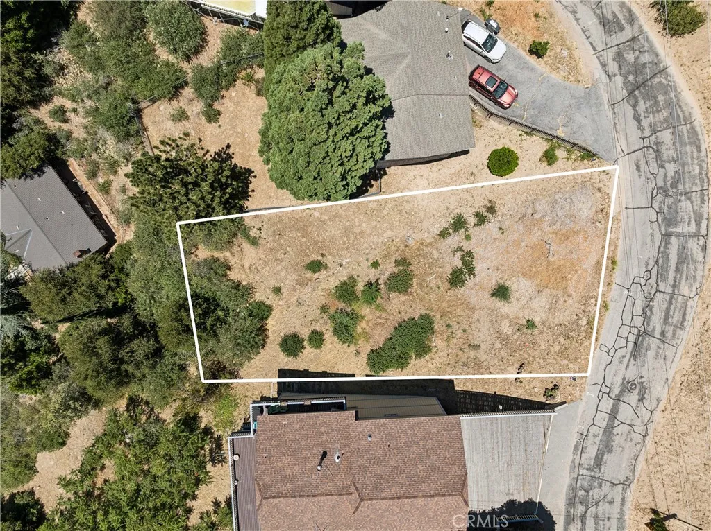 402 Darfo, Crestline, CA 92325 - Photo 2 of 9, Crestline, CA