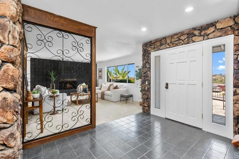 https://cdn.realtyfeed.com/cdn/127/306755099/55dad27b55ab6413d5e431a2cf7039f0.webp