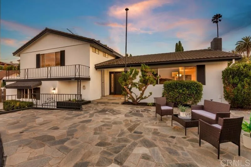https://cdn.realtyfeed.com/cdn/127/306755099/ac4cfb53f3dcb777f53399d9668d5e76.webp