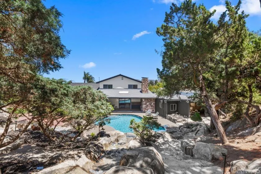 https://cdn.realtyfeed.com/cdn/127/306755099/b24fee3054553b302477019662e98606.webp