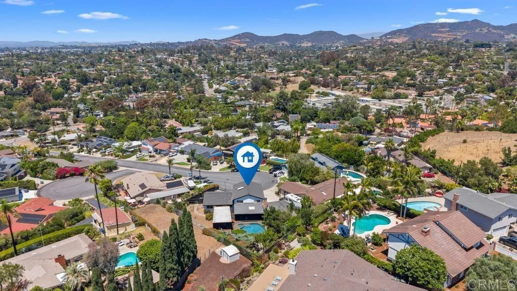 https://cdn.realtyfeed.com/cdn/127/306755099/c8c6ec6474695e7aacca40fc0cb5a7ac.webp