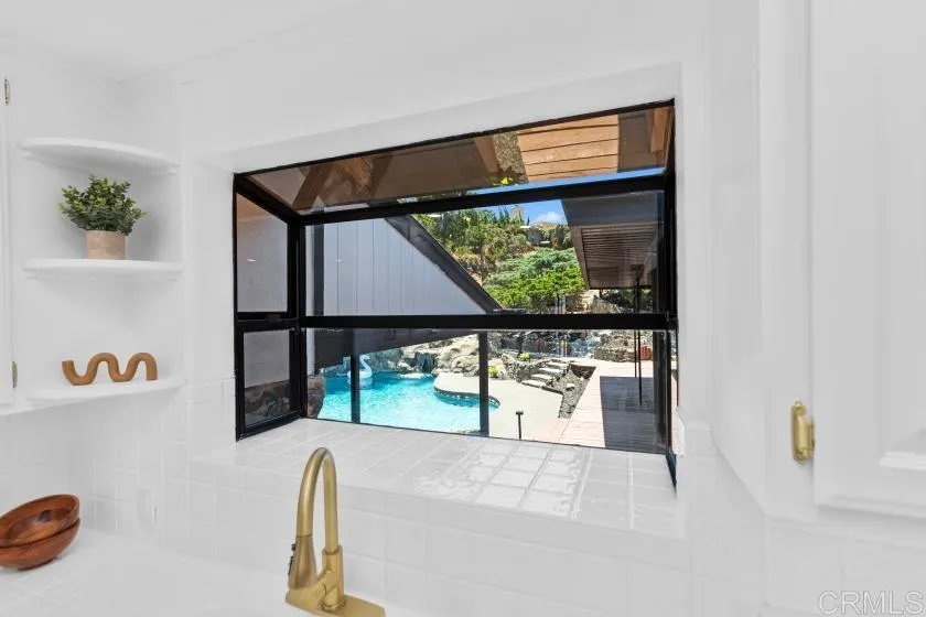 https://cdn.realtyfeed.com/cdn/127/306755099/e320f9032b41d75cd01445c6e5221a09.webp