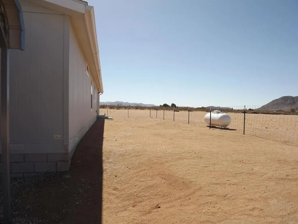 60382 Stearman, Landers, CA 92285 - Photo 3 of 27, Landers, CA