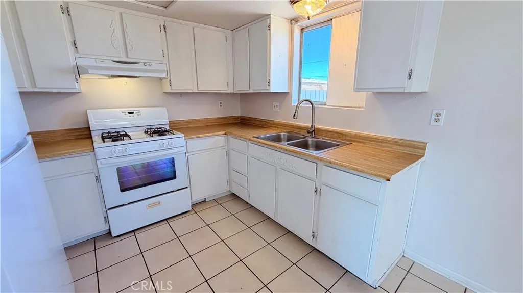 5533 Encelia Drive, 29 Palms, CA 92277 - Photo 5 of 19, 29 Palms, CA