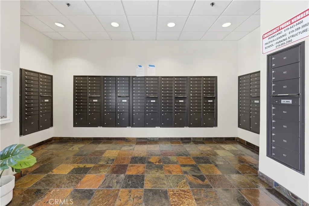 https://cdn.realtyfeed.com/cdn/127/306755142/bc9708f0a0a8cdb0299f2905c1e376d2.webp