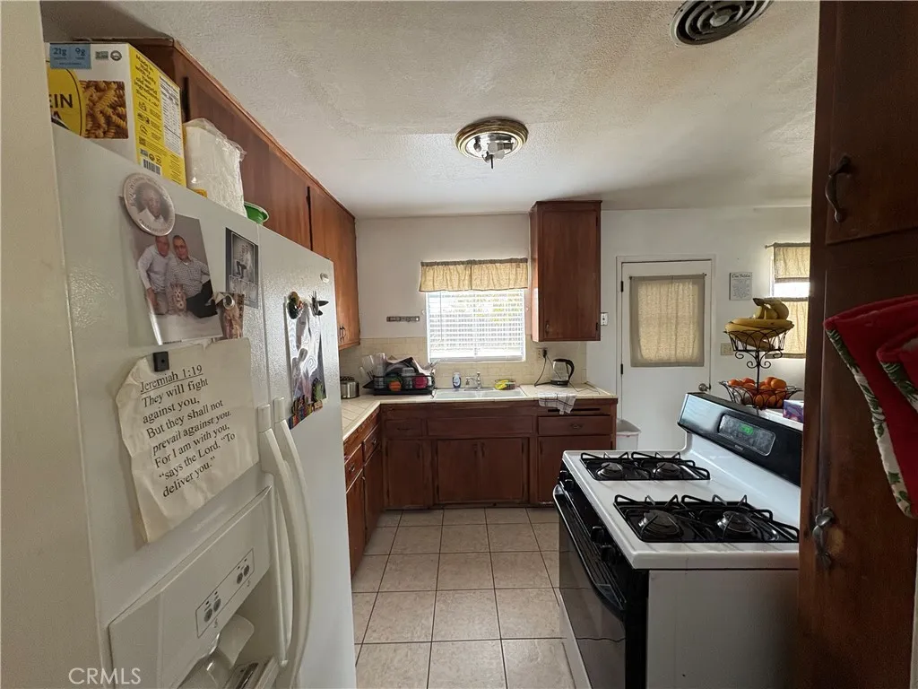 9909 Niagara Ave, Fontana, CA 92355 - Photo 3 of 15, Fontana, CA