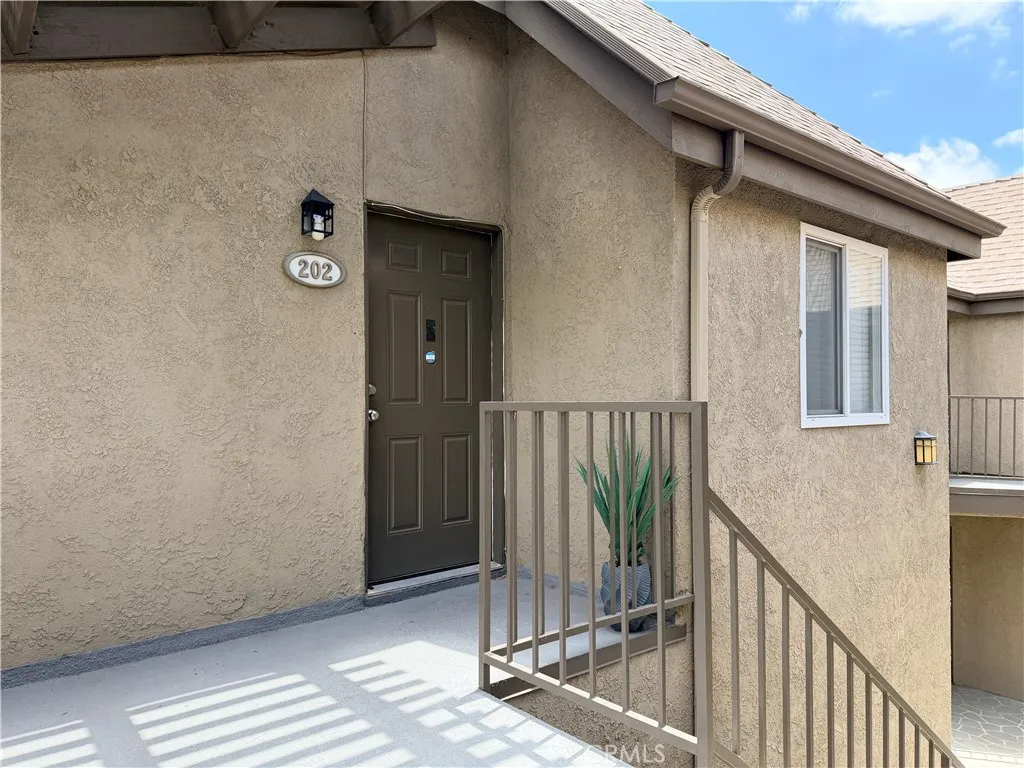 788 Gianni Unit 202, Corona, CA 92879 - Main photo, Corona, CA