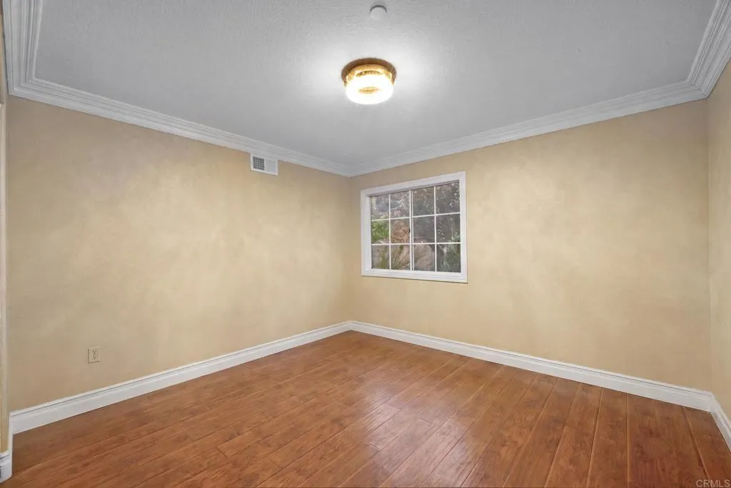 https://cdn.realtyfeed.com/cdn/127/306755177/c8ab64a87999bfe8694b7a309956549c.webp