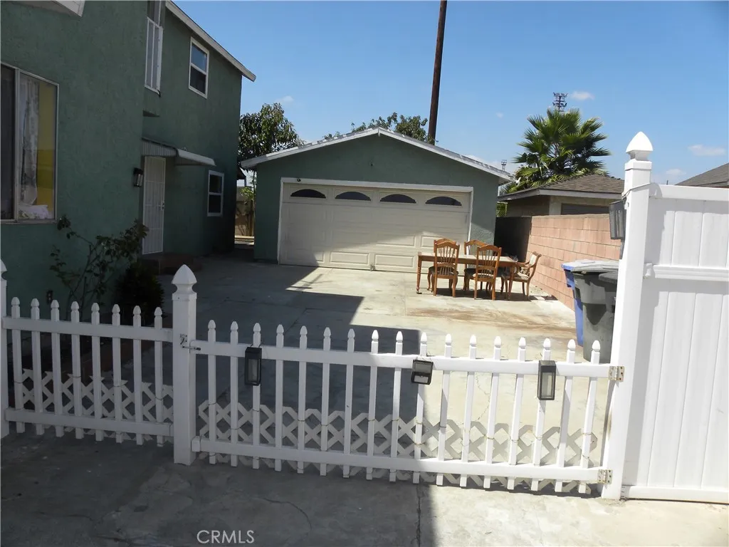 4611 Leonis, Commerce, CA 90040 - Photo 4 of 26, Commerce, CA