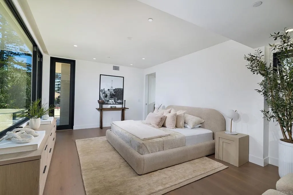 https://cdn.realtyfeed.com/cdn/127/306755199/9cf25b26cd8c320783fa41186479030d.webp