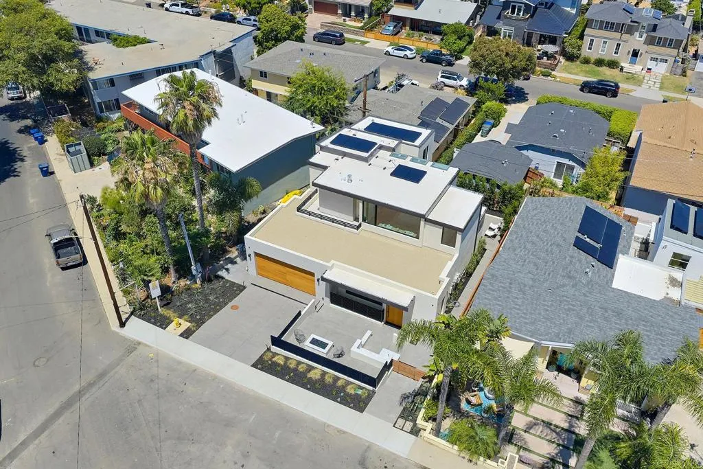 https://cdn.realtyfeed.com/cdn/127/306755199/a87b81747cdbdc051f51d0de6671b4a3.webp