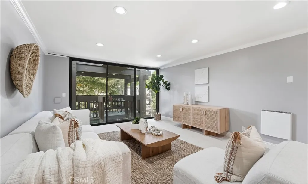 7740 Redlands, Playa del Rey, CA 90293 - Photo 4 of 39, Playa Del Rey, CA
