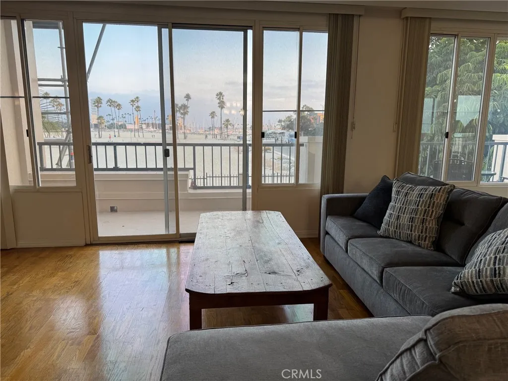 850 E Ocean Boulevard Unit B3, Long Beach, CA 90802 - Photo 5 of 38, Long Beach, CA