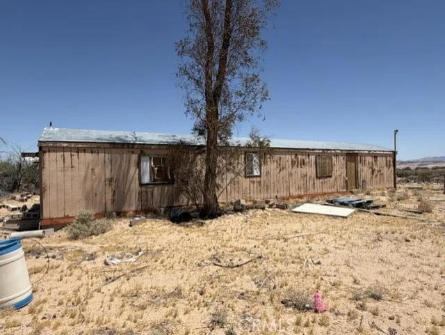 48423 Thoreau Road, Newberry Springs, CA 92365 - Photo 3 of 15, Newberry Springs, CA