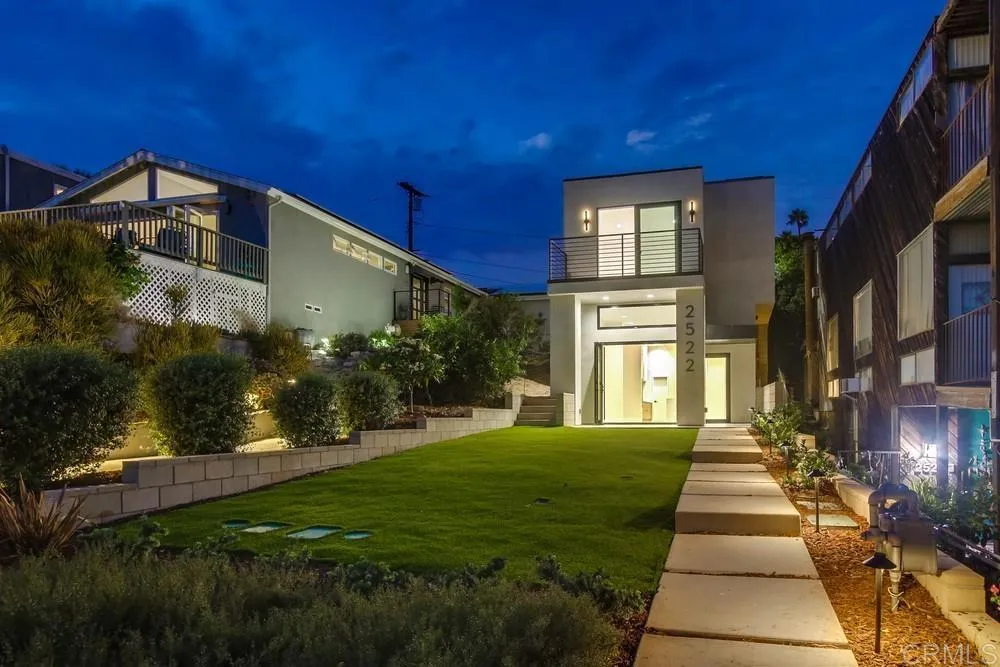 2522 Chalcedony St, Pacific Beach (San Diego), CA 92109 - Photo 3 of 75, Pacific Beach (san Diego), CA