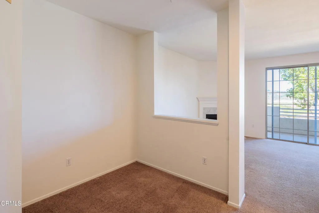 2913 Antonio Drive Unit 106, Camarillo, CA 93010 - Photo 3 of 23, Camarillo, CA