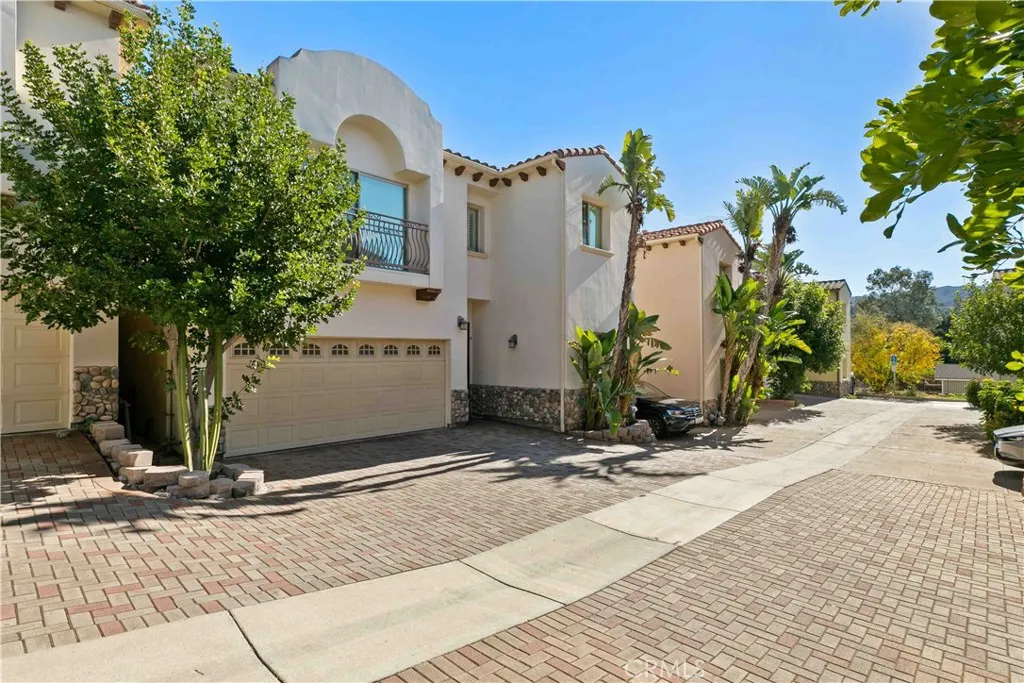 6920 Valmont Unit 5, Tujunga, CA 91042 - Photo 3 of 69, Tujunga, CA