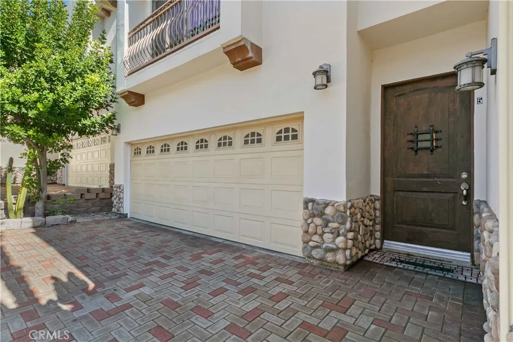 6920 Valmont Unit 5, Tujunga, CA 91042 - Photo 5 of 69, Tujunga, CA