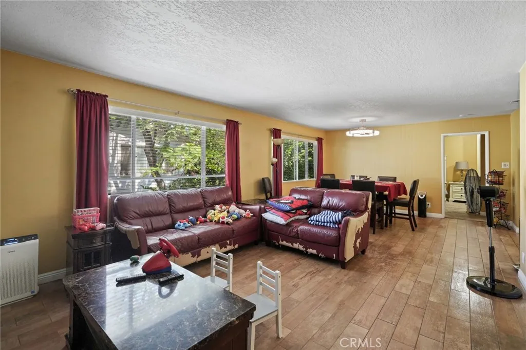 18601 Collins Unit D30, Tarzana, CA 91356 - Photo 4 of 27, Tarzana, CA