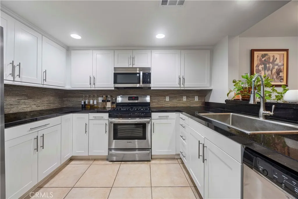 7100 Alvern Street Unit 311, Los Angeles, CA 90045 - Photo 4 of 30, Los Angeles, CA