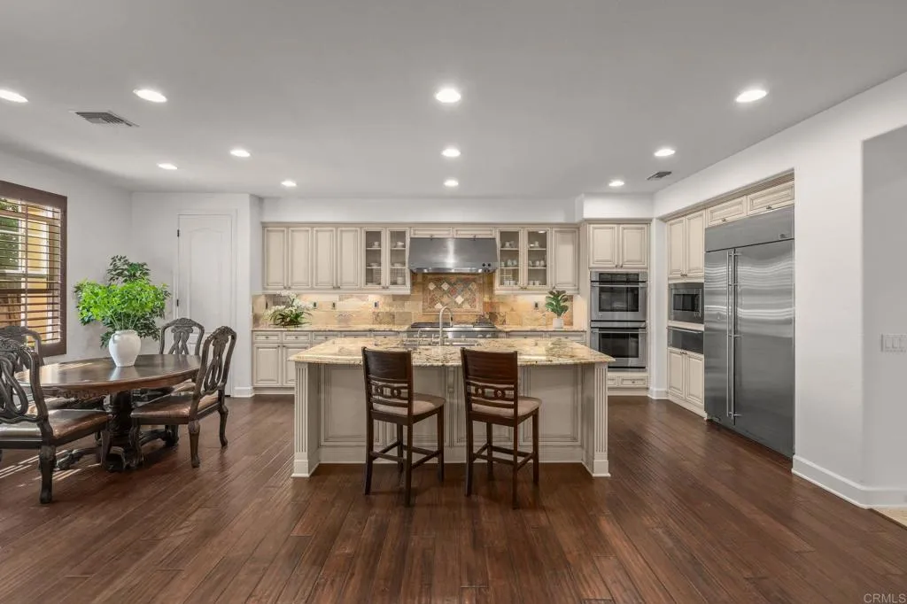 https://cdn.realtyfeed.com/cdn/127/306755322/18372d1ad2932643c754ed370aec718c.webp