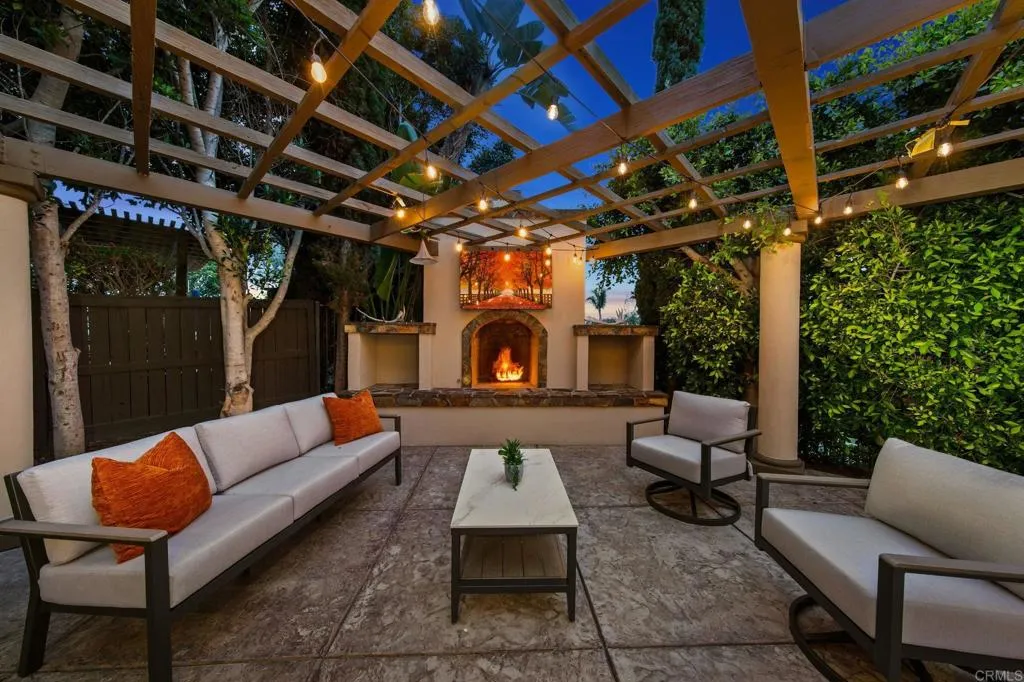 https://cdn.realtyfeed.com/cdn/127/306755322/39f2b30e95123b660278e2c989f80345.webp