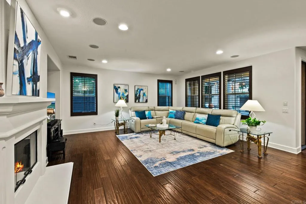 https://cdn.realtyfeed.com/cdn/127/306755322/40aa9088a903ab3323e2ccbbaa4d3d96.webp