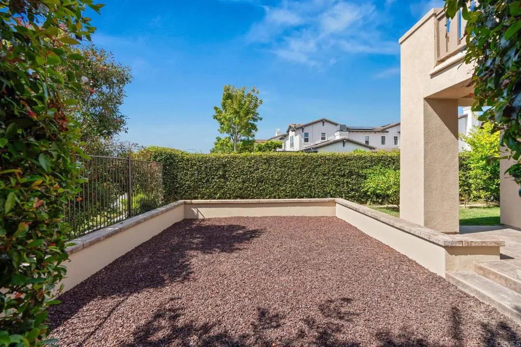 https://cdn.realtyfeed.com/cdn/127/306755322/4e8eb952ab90f10848f8155a412fae3c.webp
