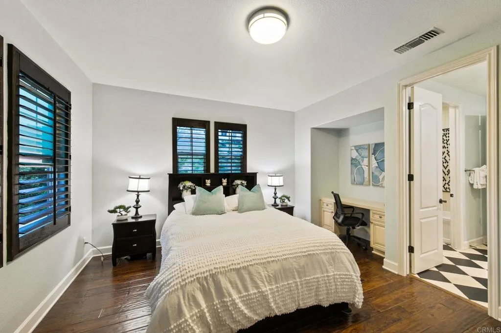 https://cdn.realtyfeed.com/cdn/127/306755322/b8d6aa50711ea0dada0d24f232b87fe6.webp