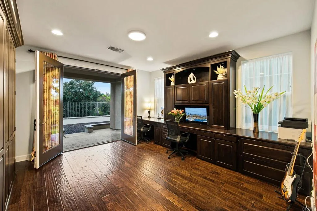 https://cdn.realtyfeed.com/cdn/127/306755322/c8cea987762df73099068ec8ea0835a5.webp