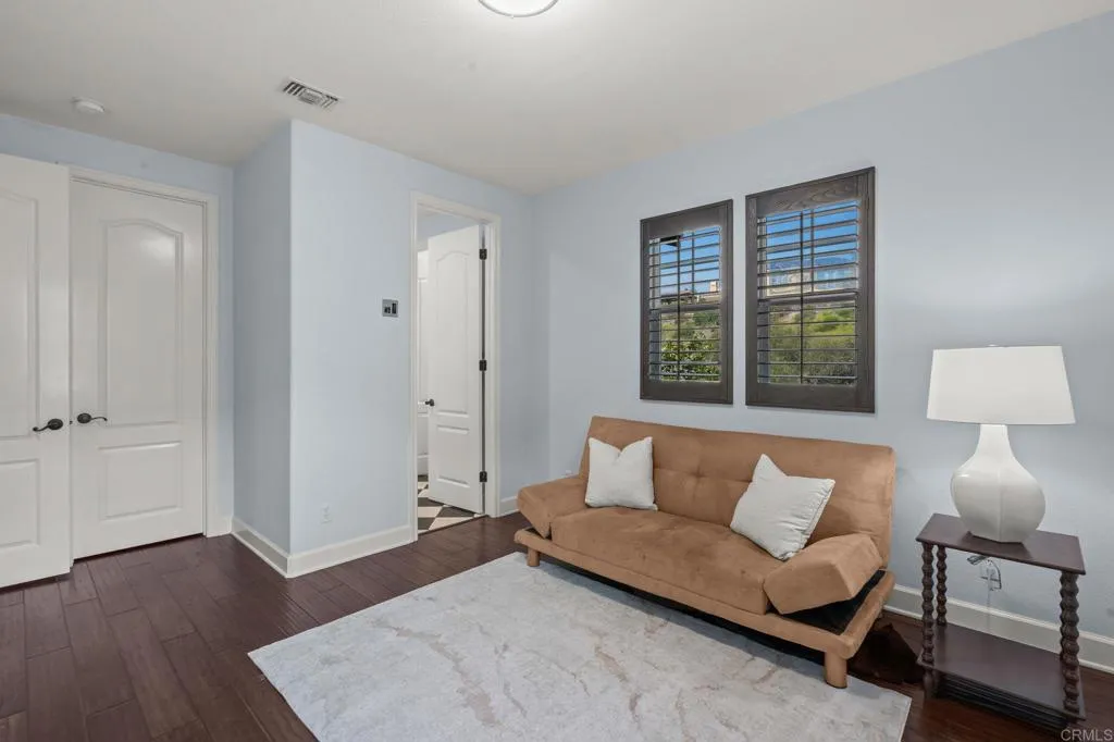 https://cdn.realtyfeed.com/cdn/127/306755322/c9b03b1d3af85725429b48b78c969047.webp