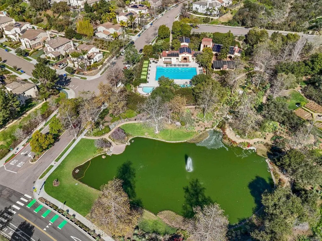 https://cdn.realtyfeed.com/cdn/127/306755322/ed26a92751aa6aeed4cbd66d724ed5a7.webp