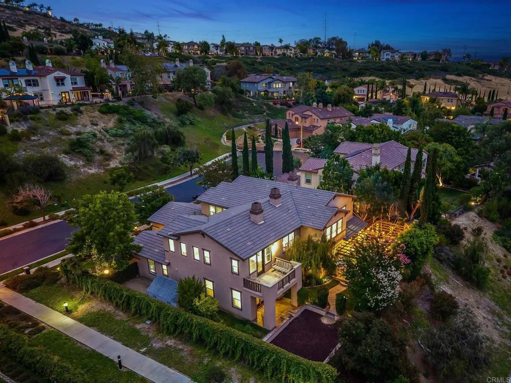 https://cdn.realtyfeed.com/cdn/127/306755322/f989d90d2d04b4e28ab8a87238beae75.webp
