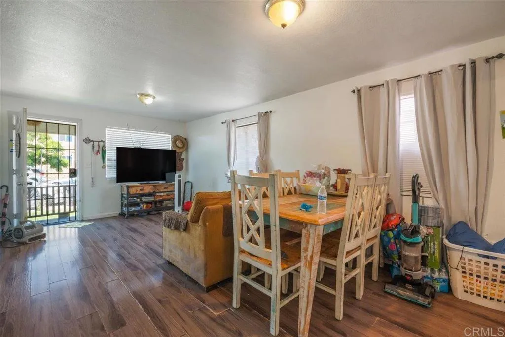 4811 Castle Avenue, San Diego, CA 92105 - Photo 5 of 35, San Diego, CA