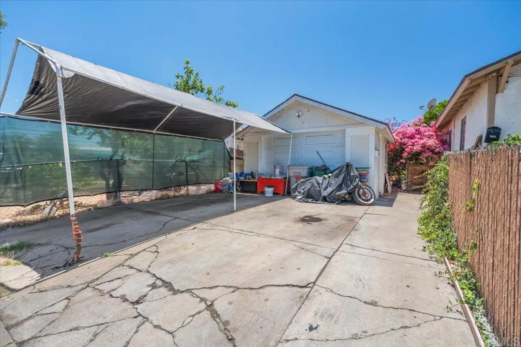 4811 Castle Avenue, San Diego, CA 92105 - Photo 3 of 35, San Diego, CA