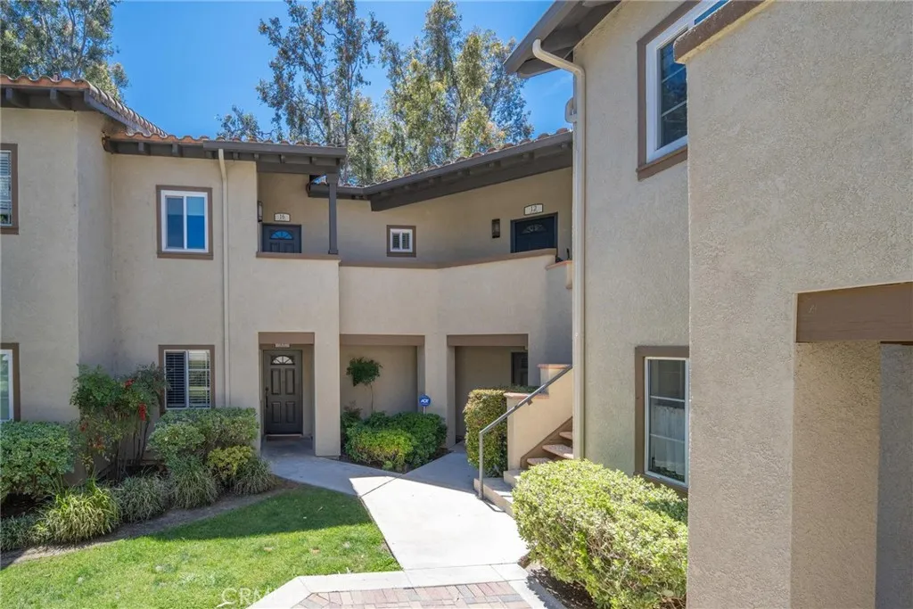 16 Via Solaz, Rancho Santa Margarita, CA 92688 - Photo 2 of 27, Rancho Santa Margarita, CA